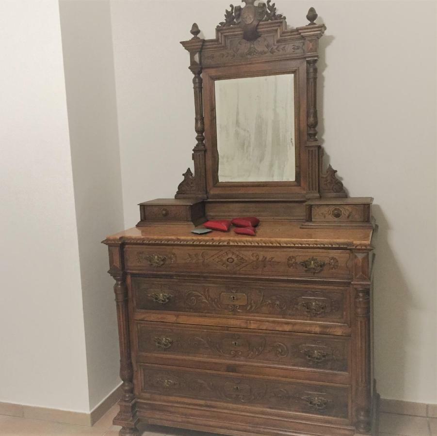 דירות אלבה Casa "T" מראה חיצוני תמונה